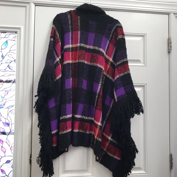 Sweater poncho by Ralph Lauren Plaid wool blend poncho Open sweater Size… - Picture 7 of 7